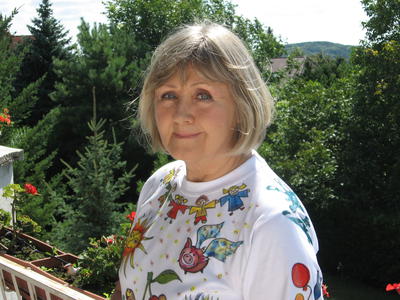 HALSZ JUDIT: A VITZ, A KALZ MEG A NAGYMAMA