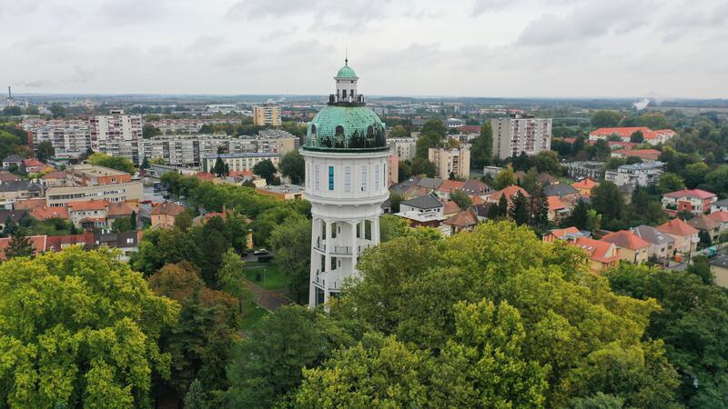 VZTORONY 