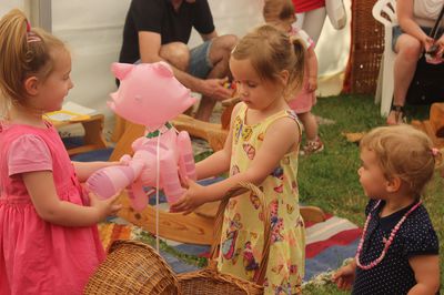 Fot�k a 2014. �vi V�rosi Gyermeknapi Forgatagr�l