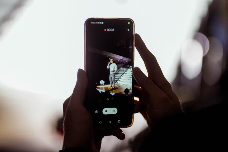 SAVARIA SLAM POETRY SAVARIA SLAM POETRY