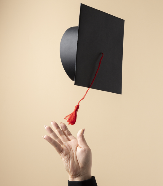 ELTE SEK DIPLOMAOSZT�