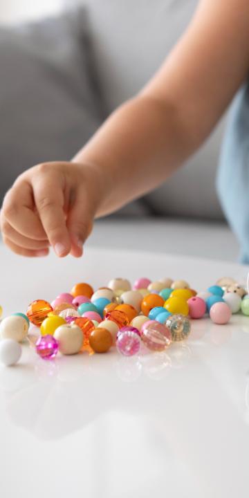 ANY�K NAPI K�SZ�L�D�S