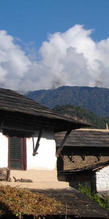 VILGJRK - NEPL, EGY ORSZG A FELHK FELETT